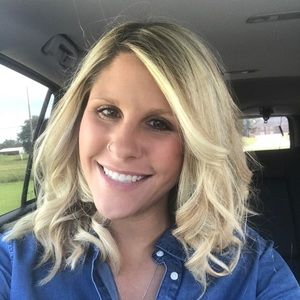 Meet your Posher, April